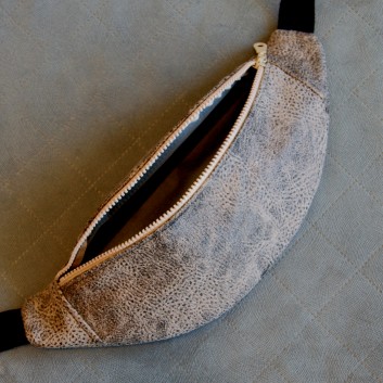 Hip sachet / fannypack - cracked, gray eco-leather