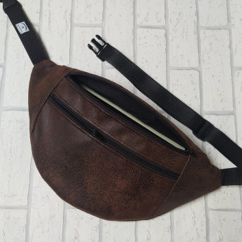 Maxi hip sachet / bag - chocolate eco-leather mat / gloss
